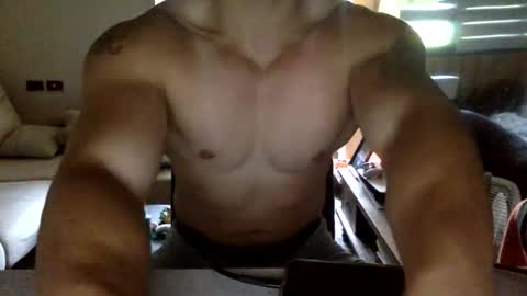 jamesmo820913 online show from 10.11.25