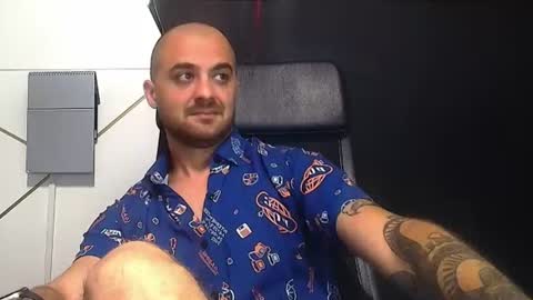 JamesMyers online show from 07.04.26