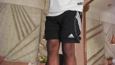 Snapshot of jamesparck chatting on 03.05.25 James online show from 03.05.25