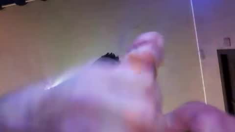 Snapshot of jamessisi chatting on 10.22.25 jamessisi online show from 10.22.25