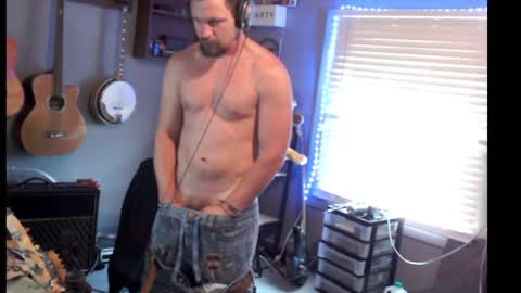 Snapshot of jameswebbscope chatting on 05.09.26 Jameswebbscope online show from 05.09.26