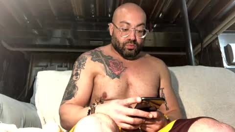 jamie19905 online show from 01.28.25