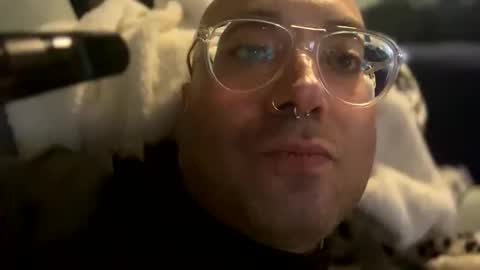 jamie19905 online show from 10.22.25