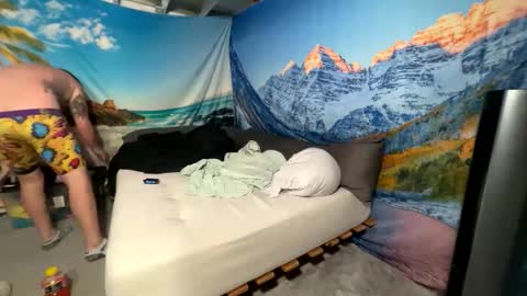 OF - Jamiejordans online show from 06.09.26