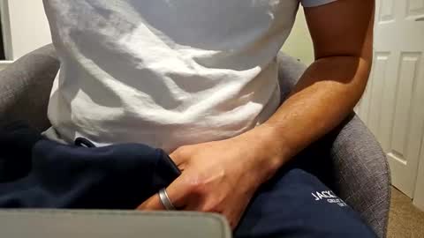 Snapshot of jammyedge chatting on 12.10.24 Jammy online show from 12.10.24