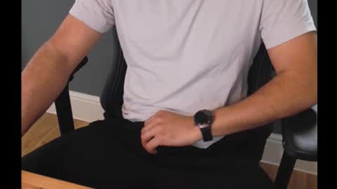 Snapshot of jammyedge chatting on 10.14.25 Jammy online show from 10.14.25