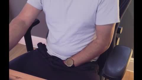 Snapshot of jammyedge chatting on 11.04.25 Jammy online show from 11.04.25