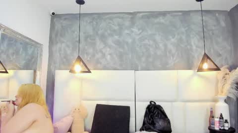 Jana Hancock online show from 04.10.26