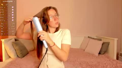 Jane Danels online show from 07.21.26