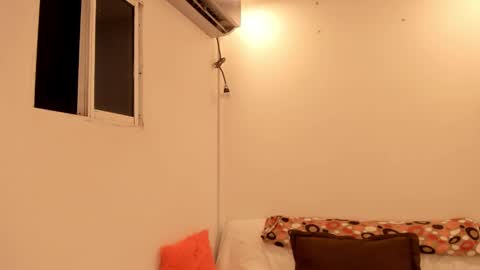 Snapshot of jane_monttgomery chatting on 02.18.25 Jane  M online show from 02.18.25