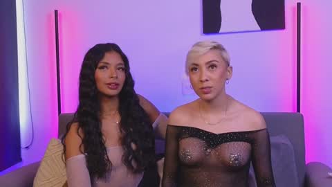 Snapshot of janehart_ chatting on 12.24.24 Jane online show from 12.24.24