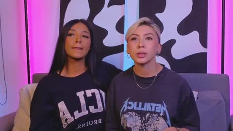 Snapshot of janehart_ chatting on 01.24.25 Jane online show from 01.24.25