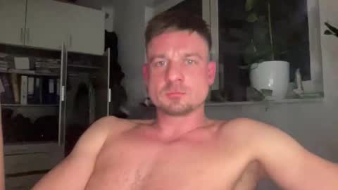 Snapshot of janettarobin chatting on 02.24.26 RoJan online show from 02.24.26