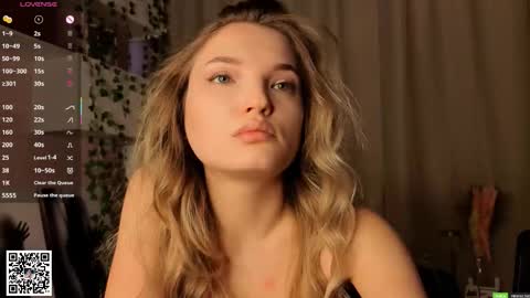 Snapshot of janewirtz chatting on 02.15.26 Hi Im Alice and here youll find something online show from 02.15.26