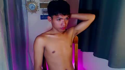 janlloyd04 online show from 03.17.26