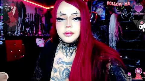 Snapshot of janna_ink chatting on 04.05.26 online show from 04.05.26