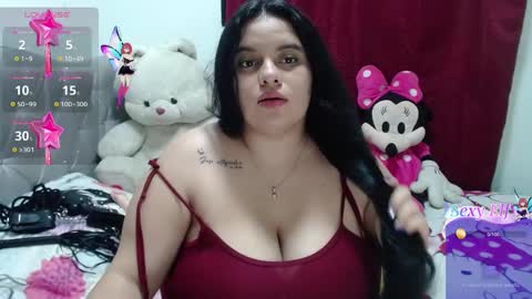 Snapshot of janne_bigboobs__ chatting on 01.08.25 Janne bigboobs online show from 01.08.25