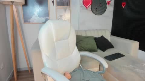 Snapshot of janne_lee chatting on 02.08.25 Janne for u online show from 02.08.25