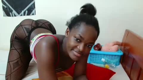 Snapshot of jannie_e chatting on 05.01.26 Jannie online show from 05.01.26