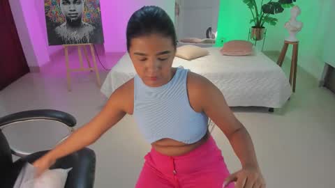 Snapshot of jany__love chatting on 09.26.25 JANY online show from 09.26.25