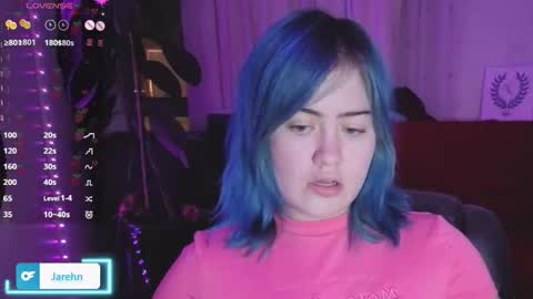 Snapshot of jarehn chatting on 11.09.25 Jaren online show from 11.09.25
