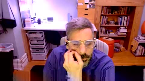 Snapshot of jareth_returns chatting on 03.02.25 jareth_returns online show from 03.02.25