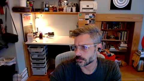 Snapshot of jareth_returns chatting on 03.03.25 jareth_returns online show from 03.03.25