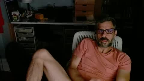 Snapshot of jareth_returns chatting on 10.12.25 jareth_returns online show from 10.12.25