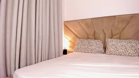 jasmin_melons online show from 11.06.25