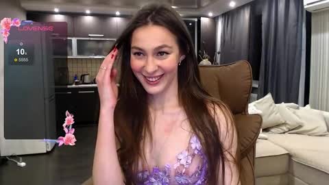 Jasmine online show from 04.15.26