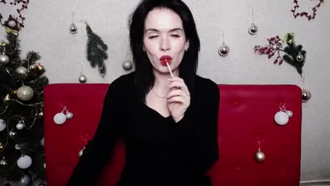 JasmineKouch online show from 01.19.25