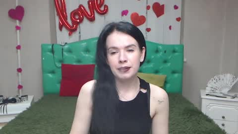 Snapshot of jasminekouch chatting on 05.06.26 JasmineKouch online show from 05.06.26