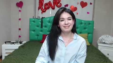 Snapshot of jasminekouch chatting on 07.21.26 JasmineKouch online show from 07.21.26