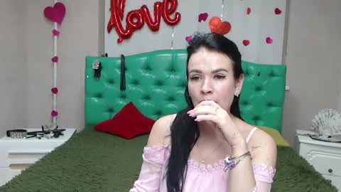 Snapshot of jasminekouch chatting on 07.31.26 JasmineKouch online show from 07.31.26