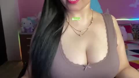Snapshot of jasminevibe chatting on 05.27.26 jasminevibe online show from 05.27.26