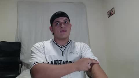 Snapshot of jason_boy_ chatting on 04.21.26 jason_boy_ online show from 04.21.26