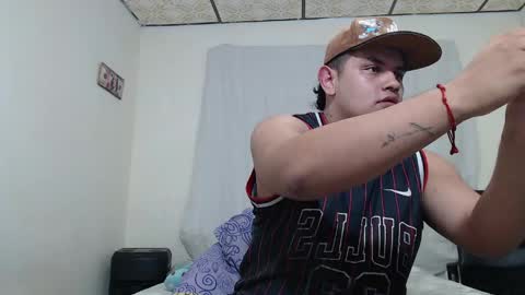 Snapshot of jason_boy_ chatting on 05.19.26 jason_boy_ online show from 05.19.26