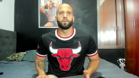 Snapshot of jasonmartiinez chatting on 06.05.26 online show from 06.05.26
