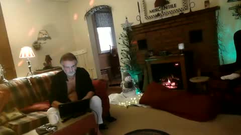 Snapshot of jasonreloaded694u chatting on 12.21.24 Jason online show from 12.21.24