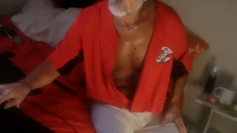 Snapshot of jasonreloaded694u chatting on 01.06.25 Jason online show from 01.06.25