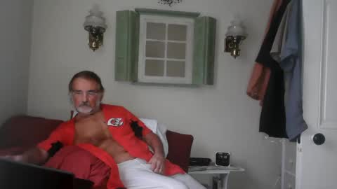 Snapshot of jasonreloaded694u chatting on 01.08.25 Jason online show from 01.08.25