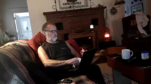 Snapshot of jasonreloaded694u chatting on 01.31.25 Jason online show from 01.31.25