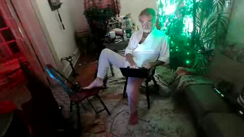 Snapshot of jasonreloaded694u chatting on 09.20.25 Jason online show from 09.20.25