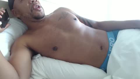 Snapshot of jasonsweets chatting on 11.26.25 Jason Sweets online show from 11.26.25