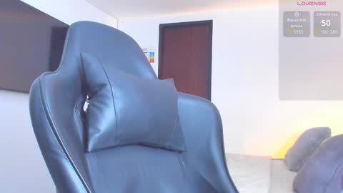 JBrooksXx online show from 10.24.25