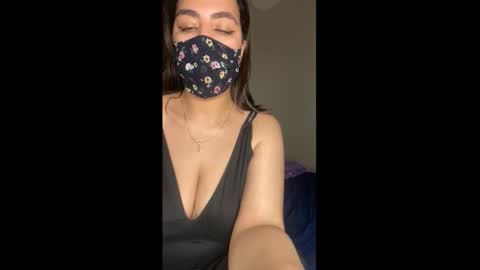 Jassmina  online show from 10.21.25