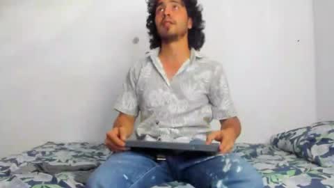 Snapshot of jave_rave chatting on 11.08.25 jave_rave online show from 11.08.25