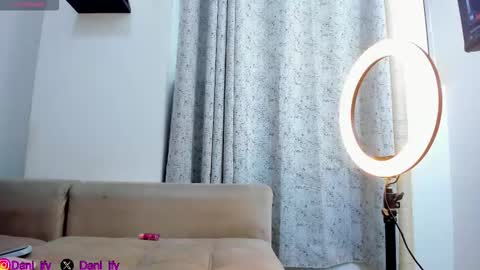 dani and javi online show from 02.25.26