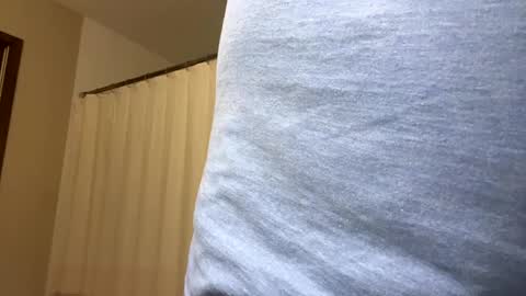 Snapshot of jawssharkparty chatting on 01.08.25 Jaws  online show from 01.08.25