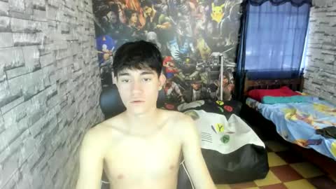 Snapshot of jay_orange chatting on 12.17.25 JAY ORANGE online show from 12.17.25